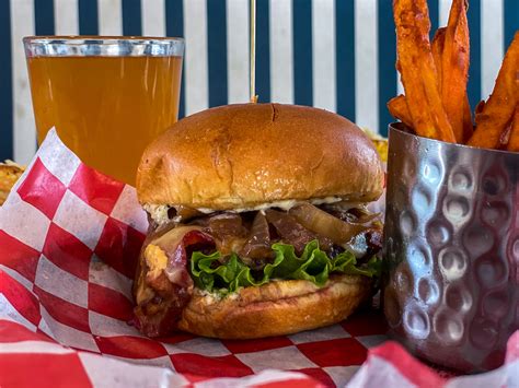 Boulevard burgers - Boulevard Burgers and Tap House, St. Pete Beach: See 717 unbiased reviews of Boulevard Burgers and Tap House, rated 4 of 5 on Tripadvisor and ranked #44 of 132 restaurants in St. Pete Beach.